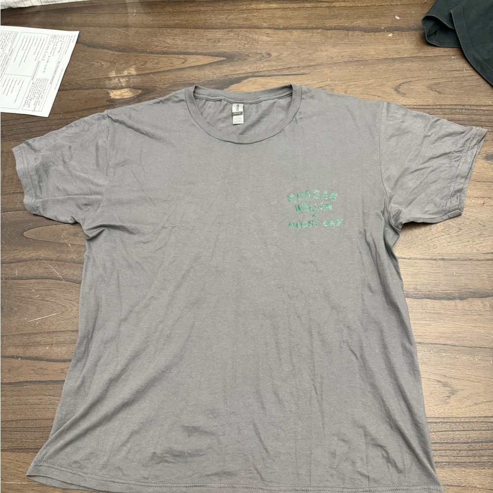 Mossy Oak Gray and Green Short Sleeve Tee